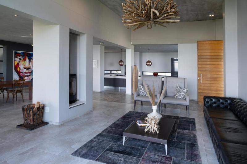 3 Bedroom Property for Sale in Klein Zevenwacht Western Cape